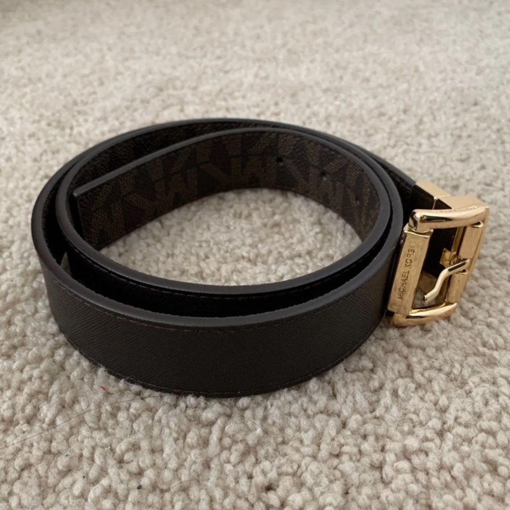 Michael kors belt